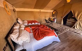 Aladdin Merzouga camp