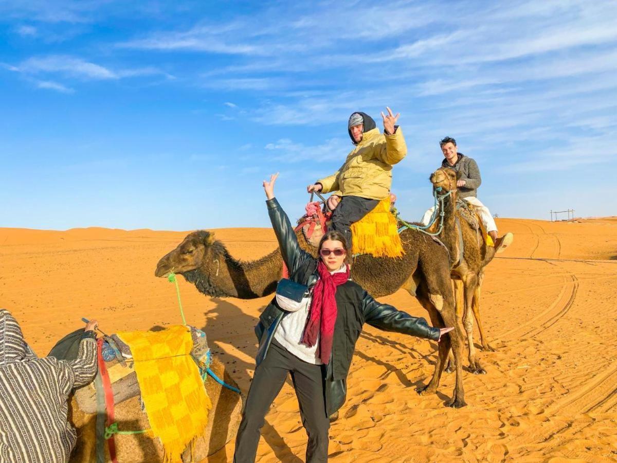 Aladdin Merzouga camp Esterno foto