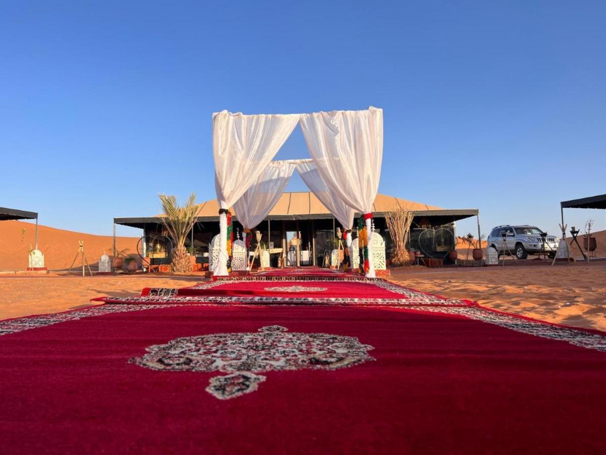 Aladdin Merzouga camp Esterno foto