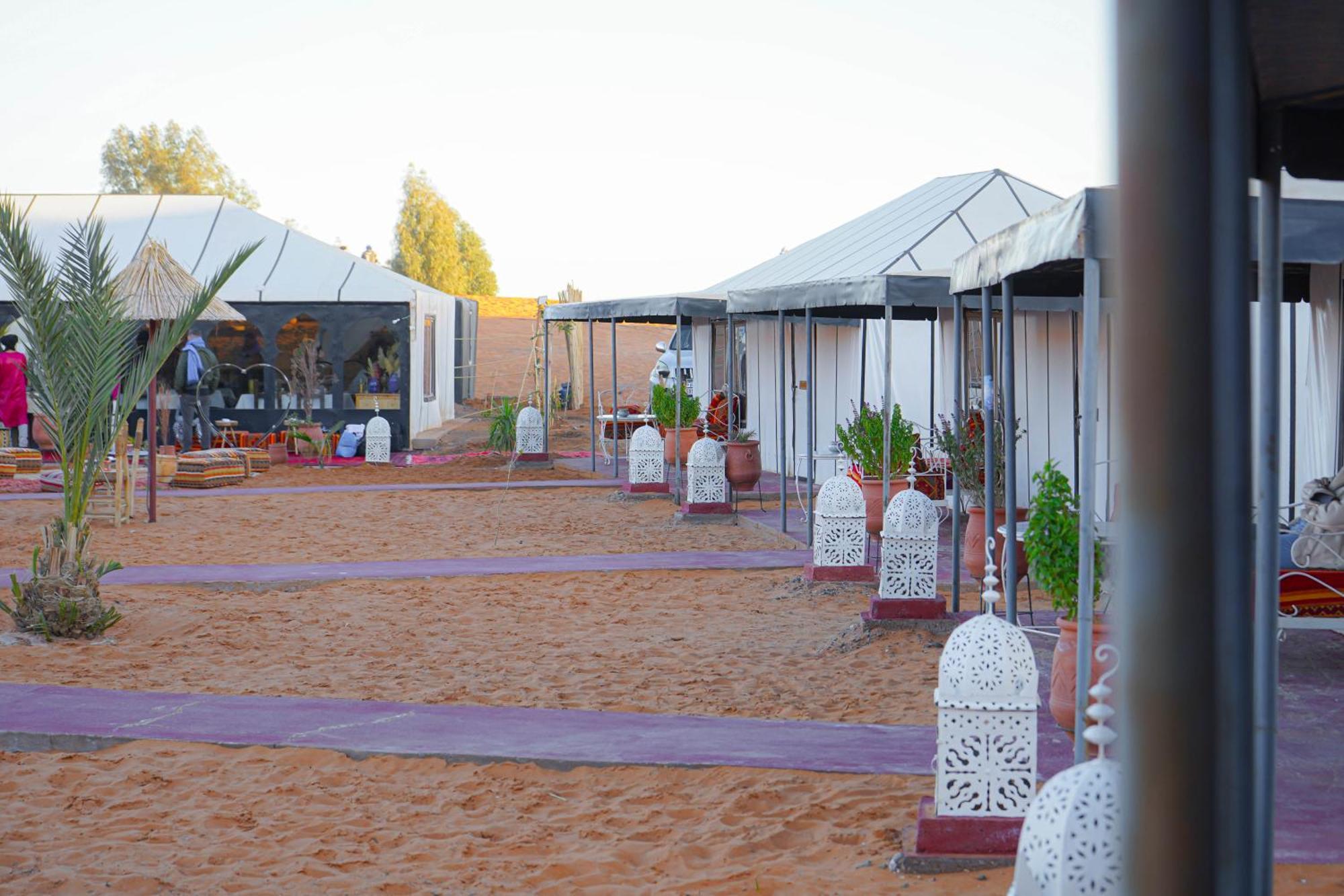 Aladdin Merzouga camp Esterno foto